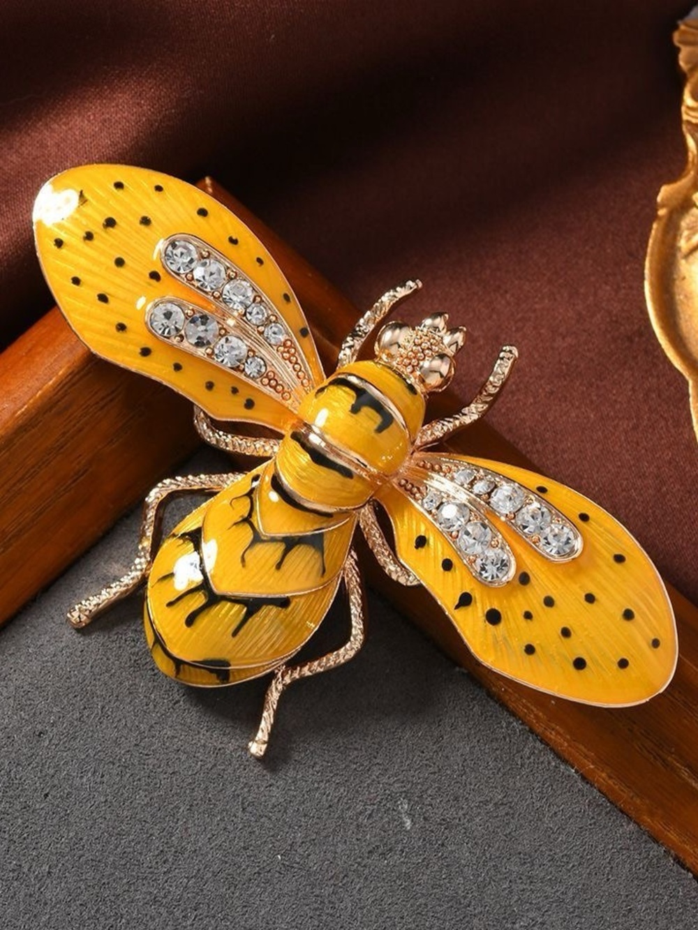 Large Yellow Queen Bee Enamel Brooch Pin Rhinestone Crystal Insect Statement Pin